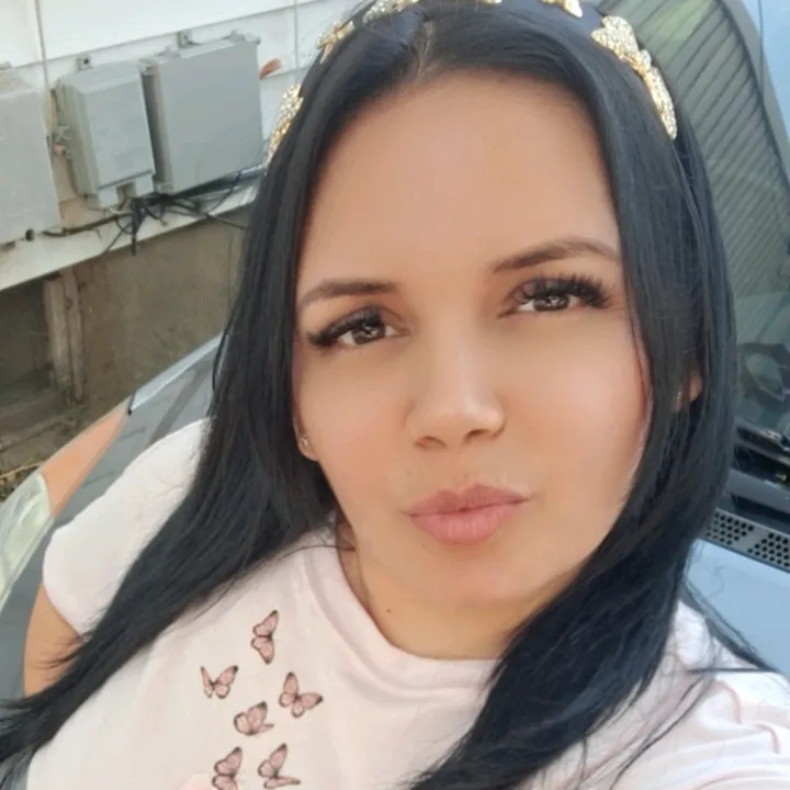 elenabustamante60