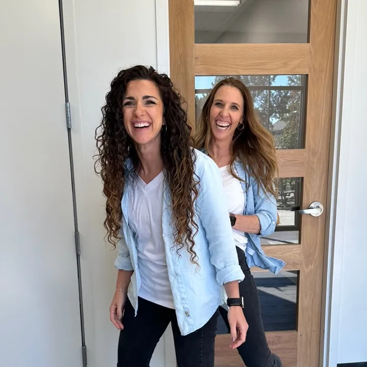 frontdeskbestie