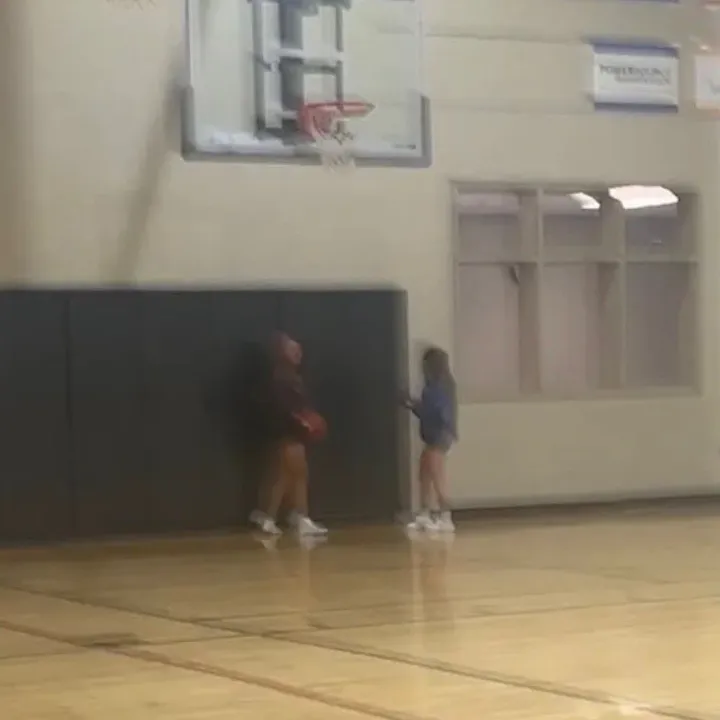 elliespamss59
