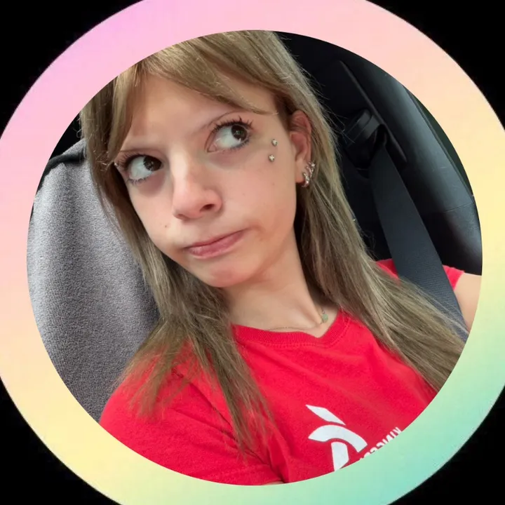@hannahlindy0