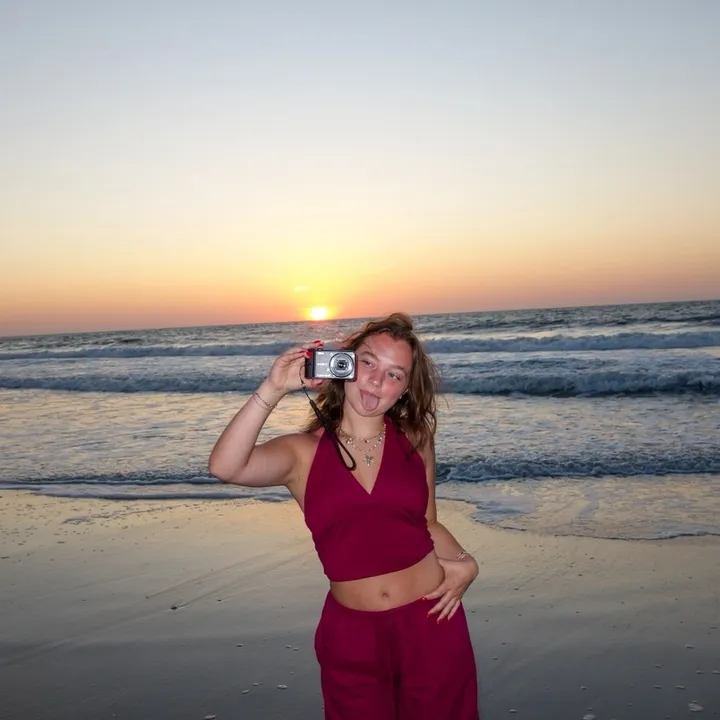 kylie_gates_88