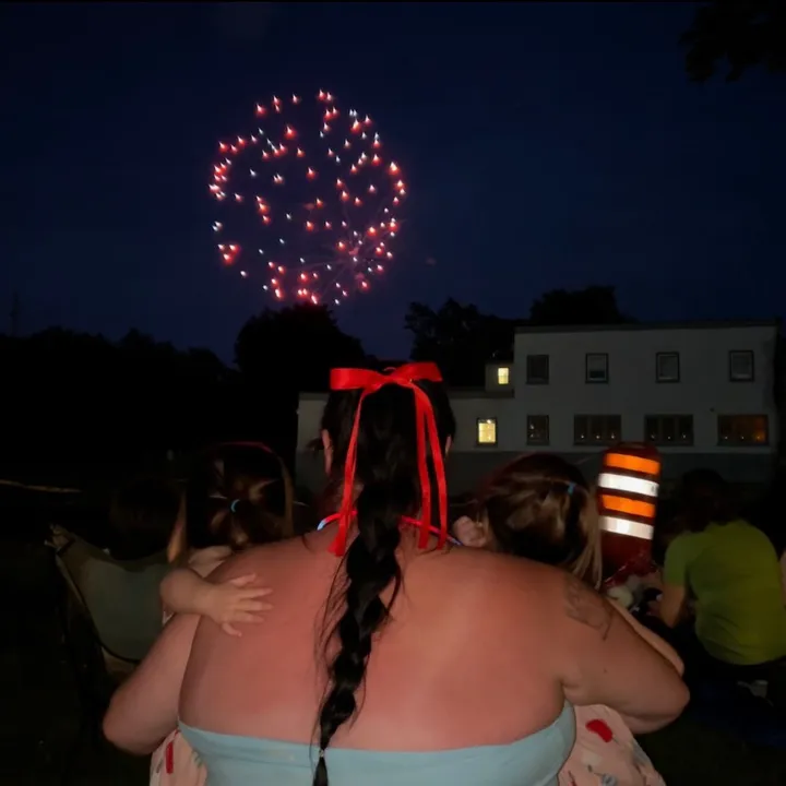 mamatotwingirls10_30_23