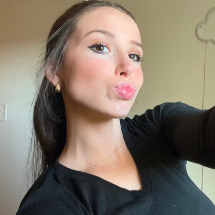annikajxhnson