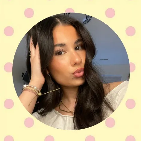 @myakruzel