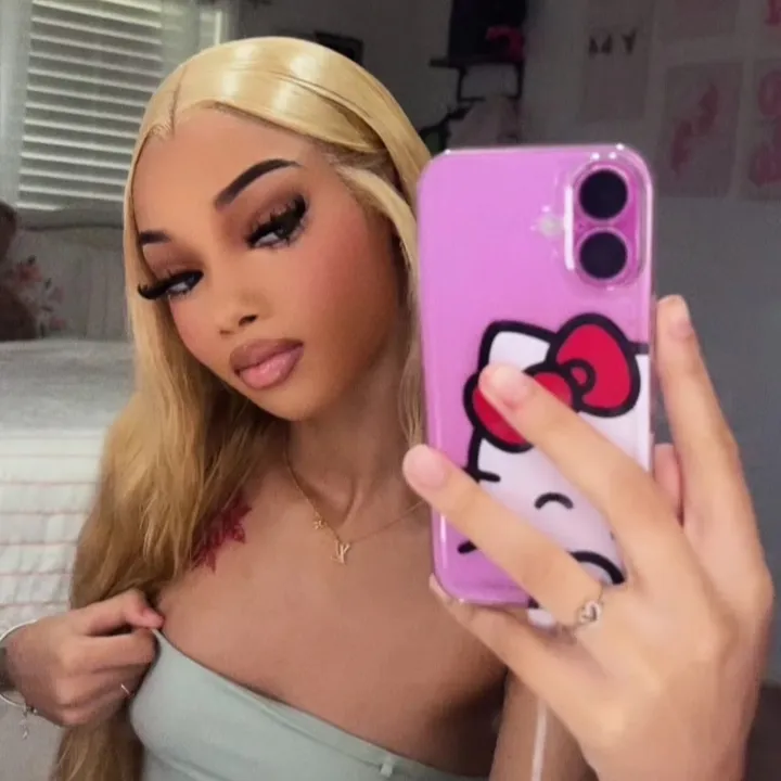 @asianiicolee_