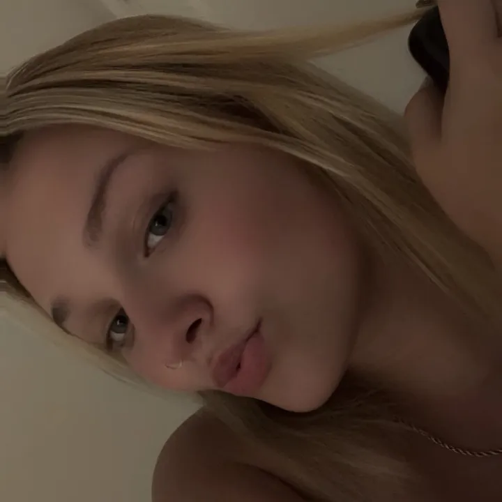 blondebaby.7