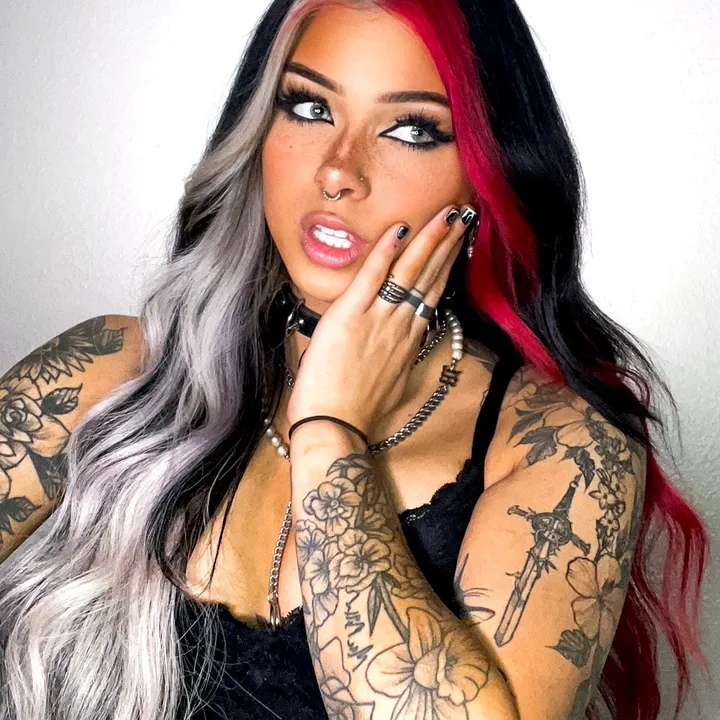 @okokveronica