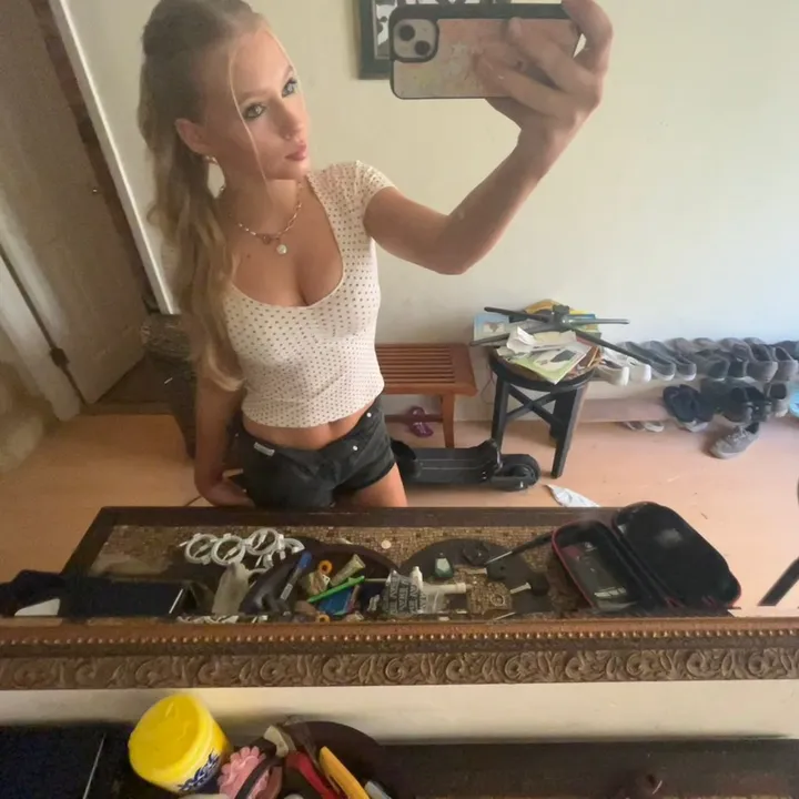 chiarxrzefe