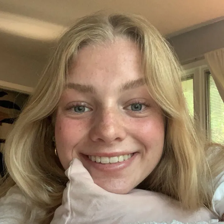 hollynzeigler