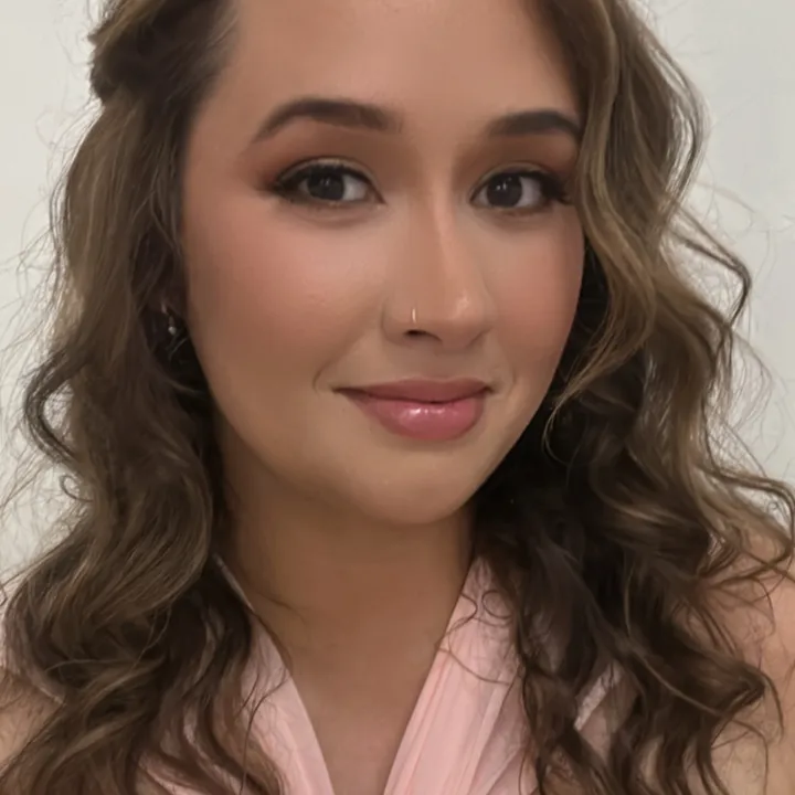 zoenellyv