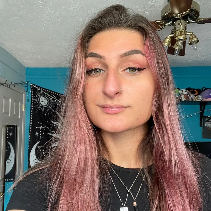 corinnenicole27