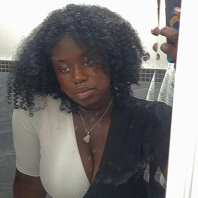 kristen_afia