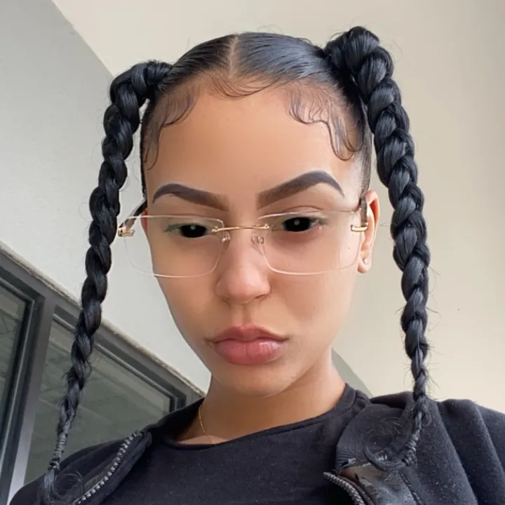 tynadia8