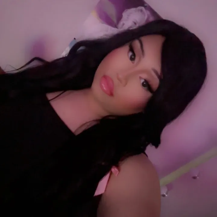 niconastynextdoor