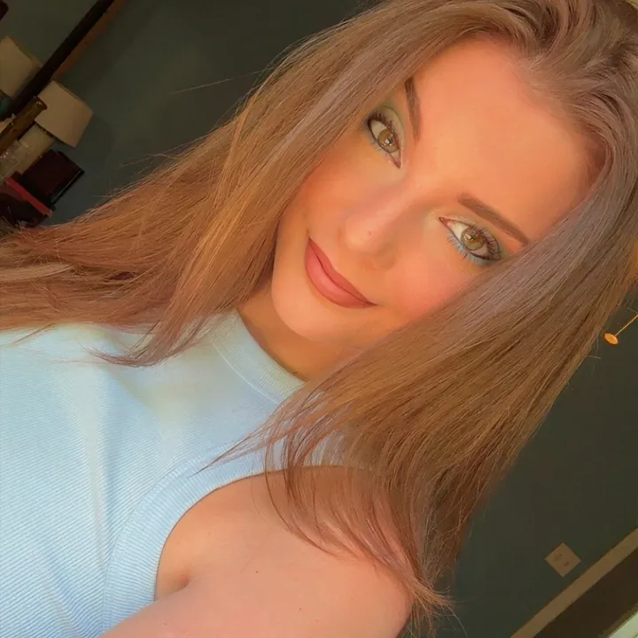 @samanthalee120