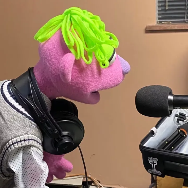 dinxthepuppet
