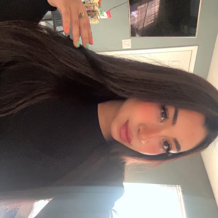 leeettyy
