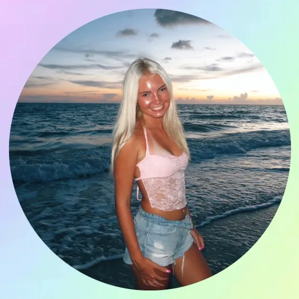 @_sophiarose.offical