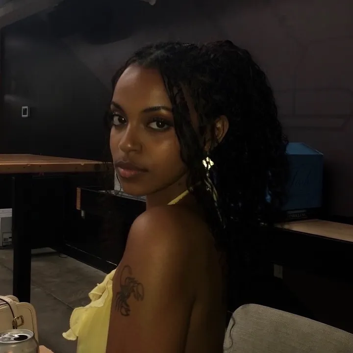 themiaamoore