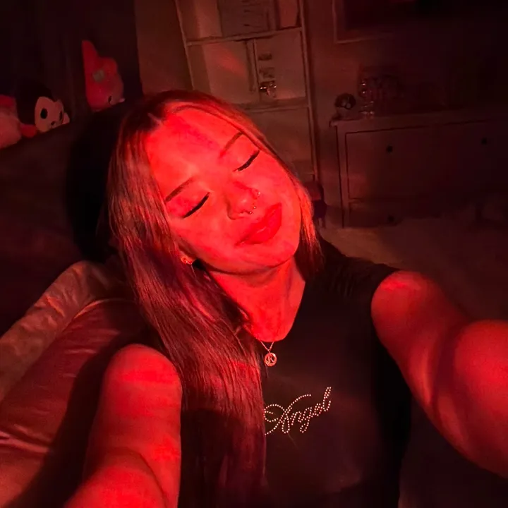 @annaaaperez
