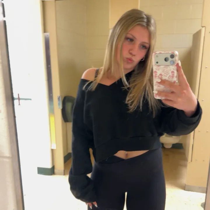 khloe.gladwell7