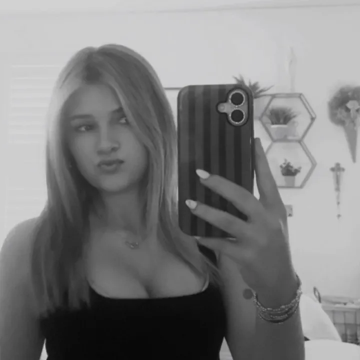 sydneyseaberg1
