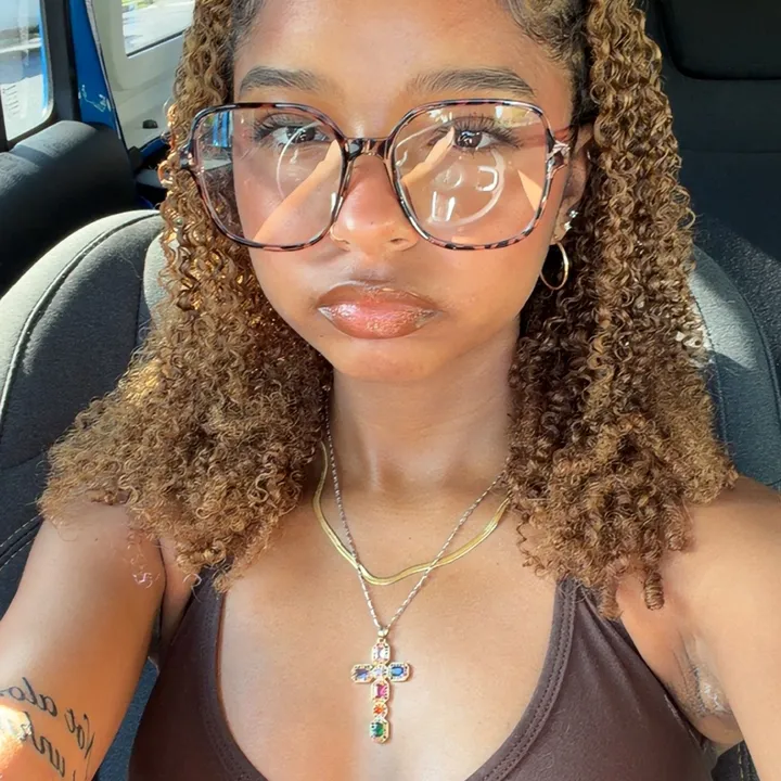 nayahgrwm
