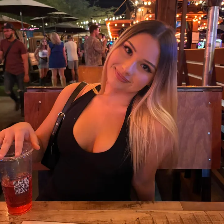 kylie_wylieeee_