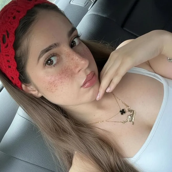 @emarrr.b