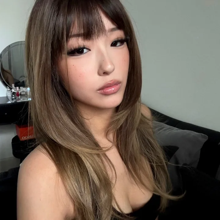 @resafang