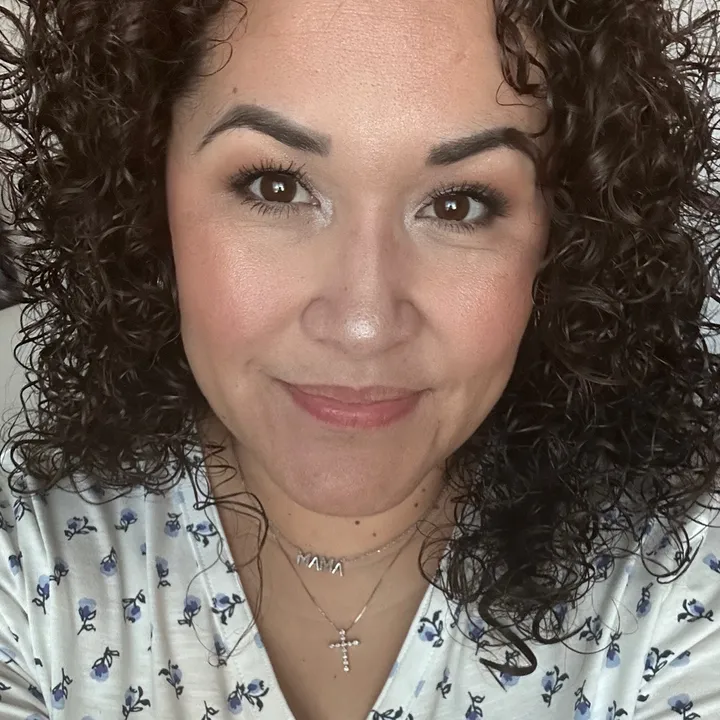 karinayvette33