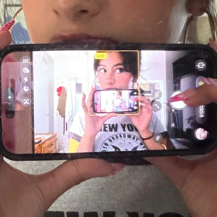 notvalerie2222