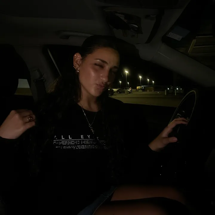 isabella_ahmed