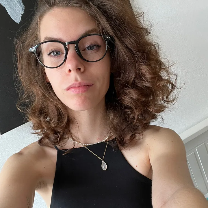 miasweetofficehill