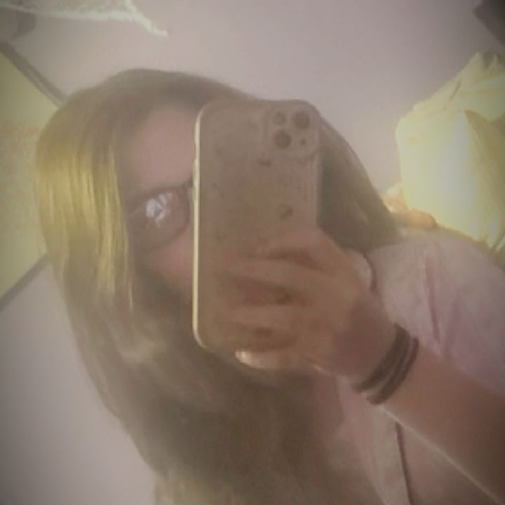 leah_wild0