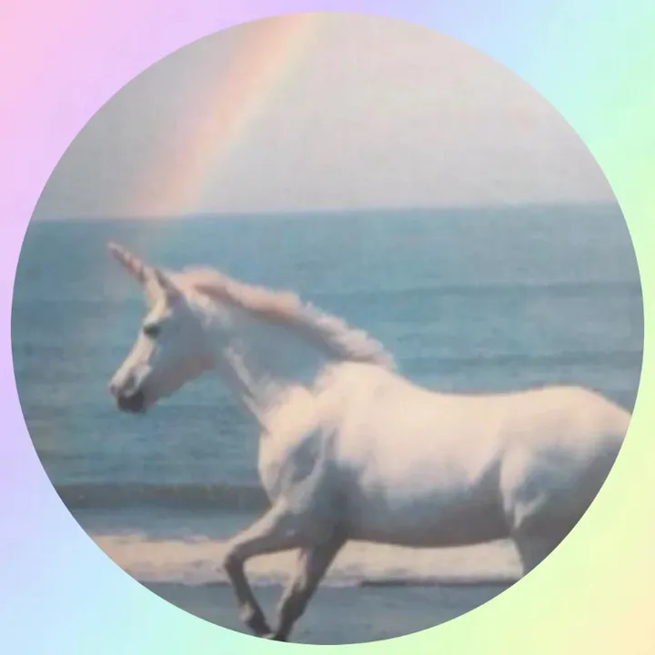 sparklyblondeunicorn