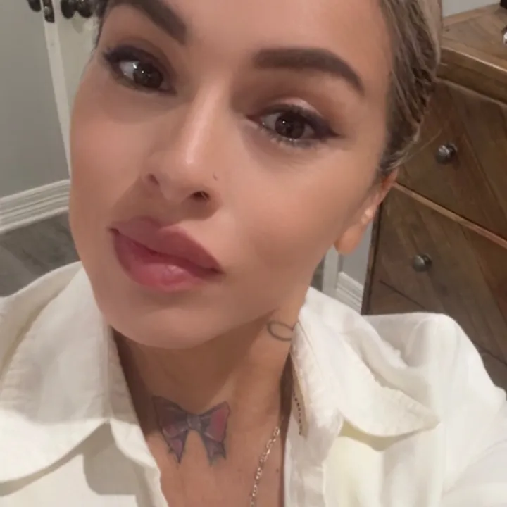 @deliaduran79