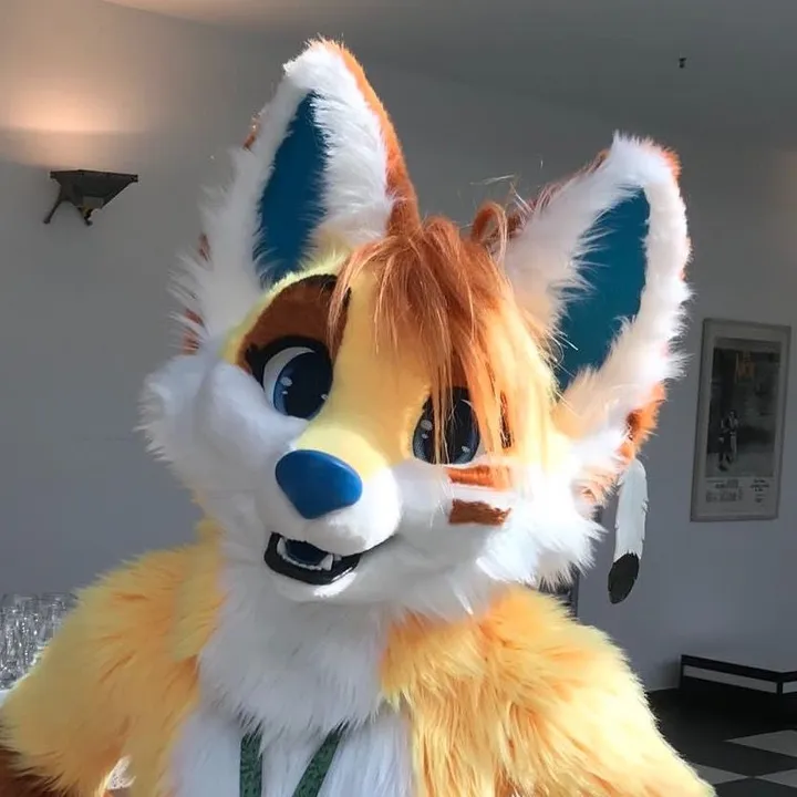 @sharkteeff