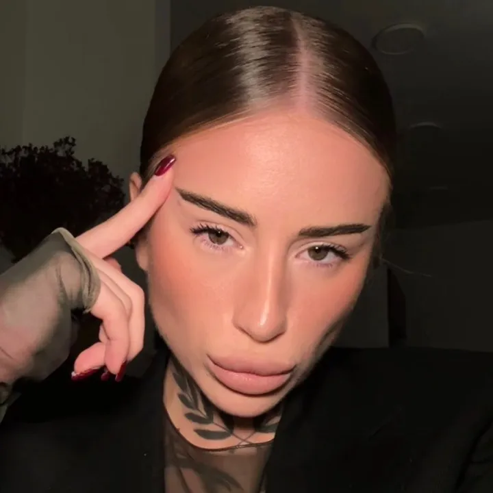 sarahvelushofficial