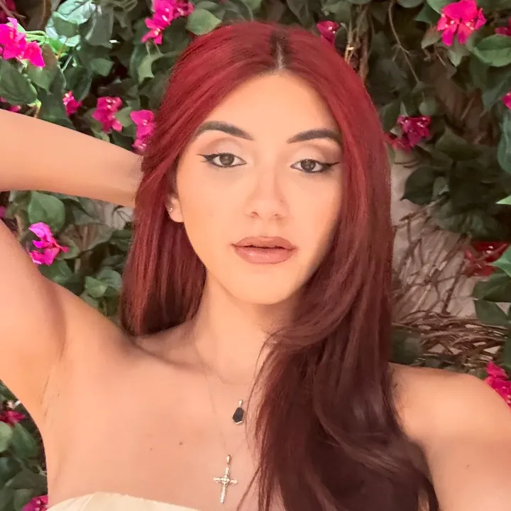 adrianne.mari