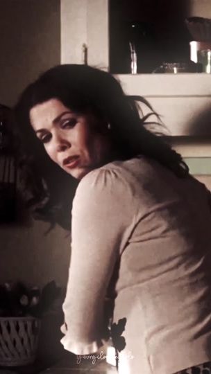 TikTok video thumbnail by yourgilmoregirls