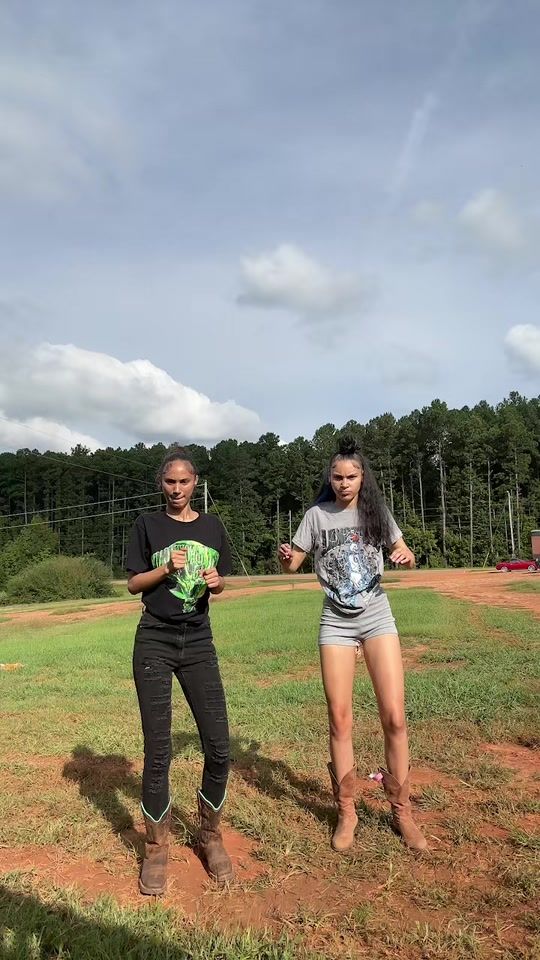 TikTok video thumbnail by lavishnikaaaa_