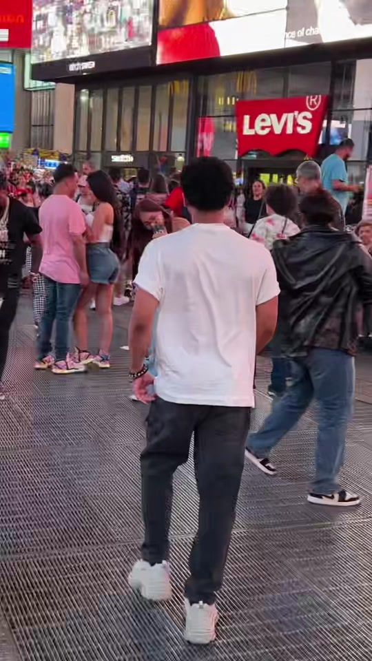 TikTok video thumbnail by .mailsonjunior