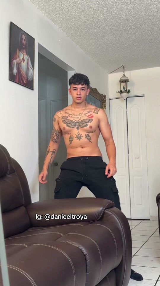 TikTok video thumbnail by danieeltroya