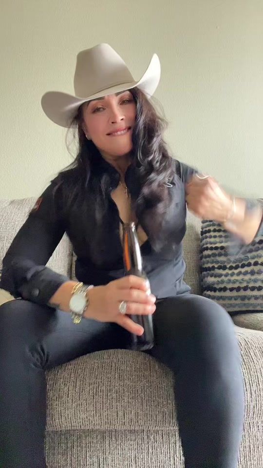 TikTok video thumbnail by la_potrilla_