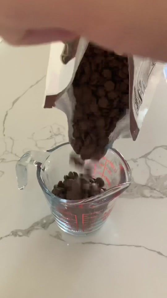 TikTok video thumbnail by isabakes96