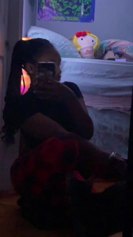 TikTok video thumbnail by feelthelyricsssss