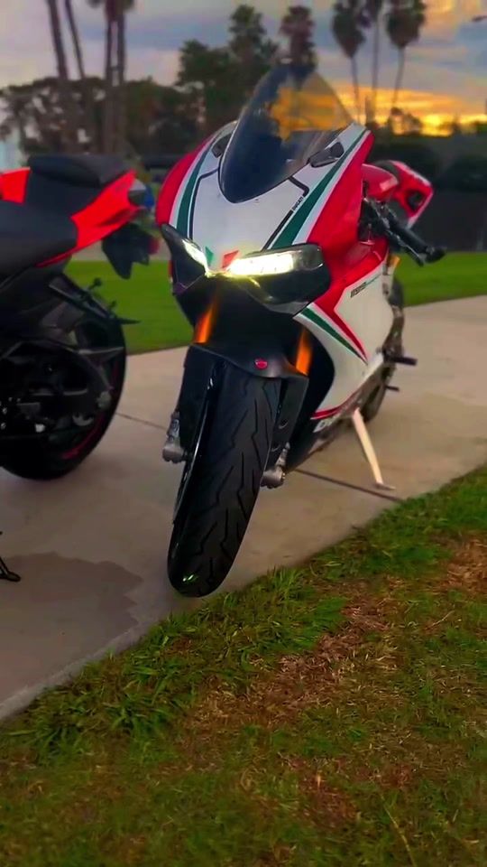 TikTok video thumbnail by oneracev2
