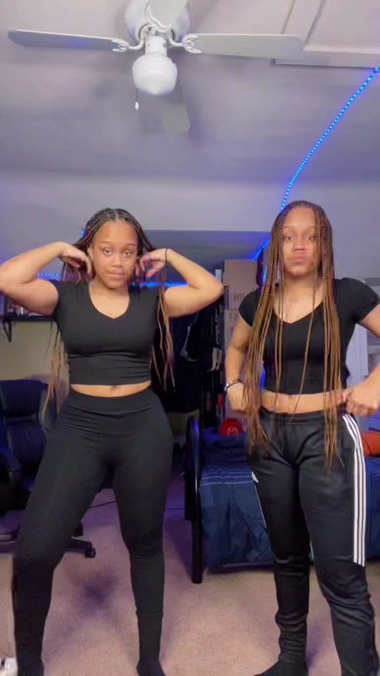 TikTok video thumbnail by splashtwins