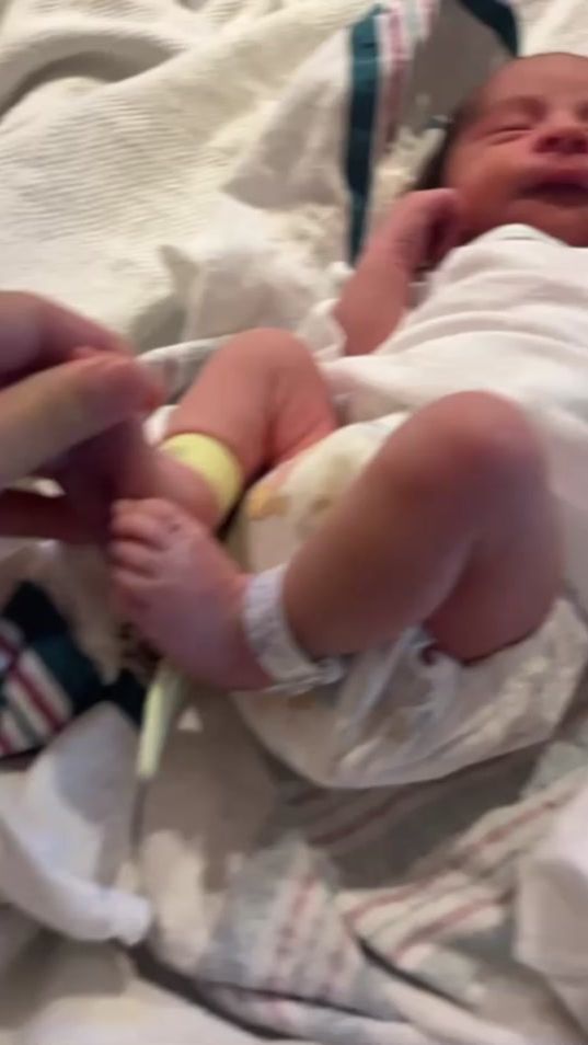 TikTok video thumbnail by carlitos_dlt